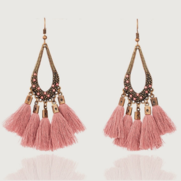 Vintage Boho Tassel Drop Earrings - Picture 3 of 4